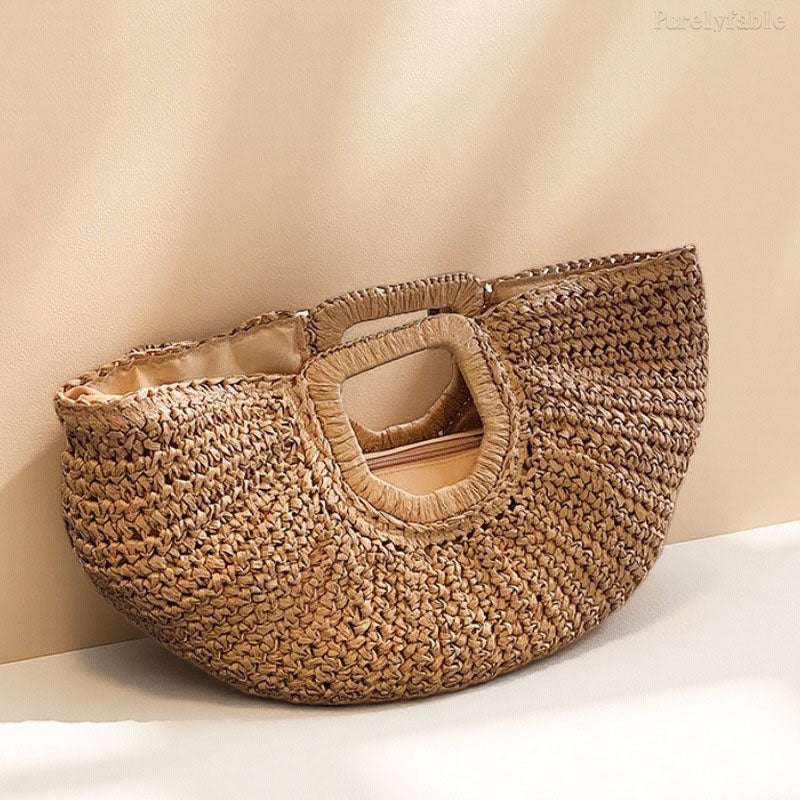 Beige Fan-Shaped Hand-Held Straw Bag