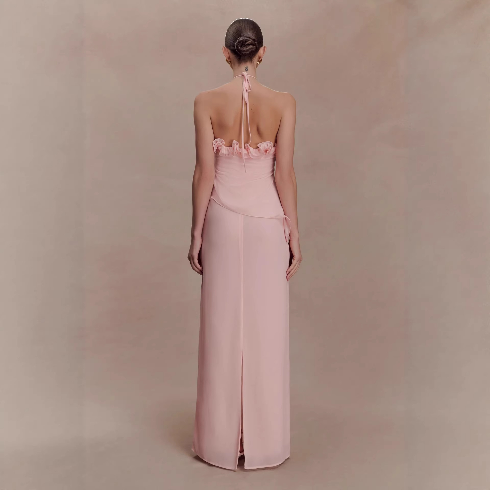 Olivia Halter Neck 3D Floral Maxi Dress In Pink