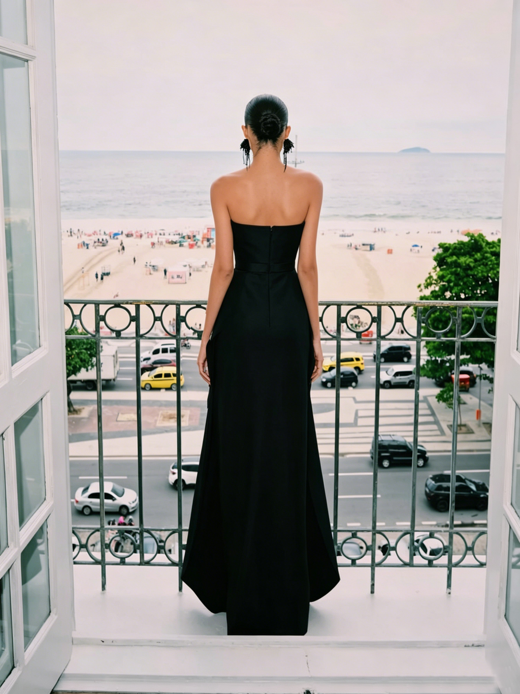 Aurora Strapless Spliced Waist-Cinched Elegant Maxi Dress