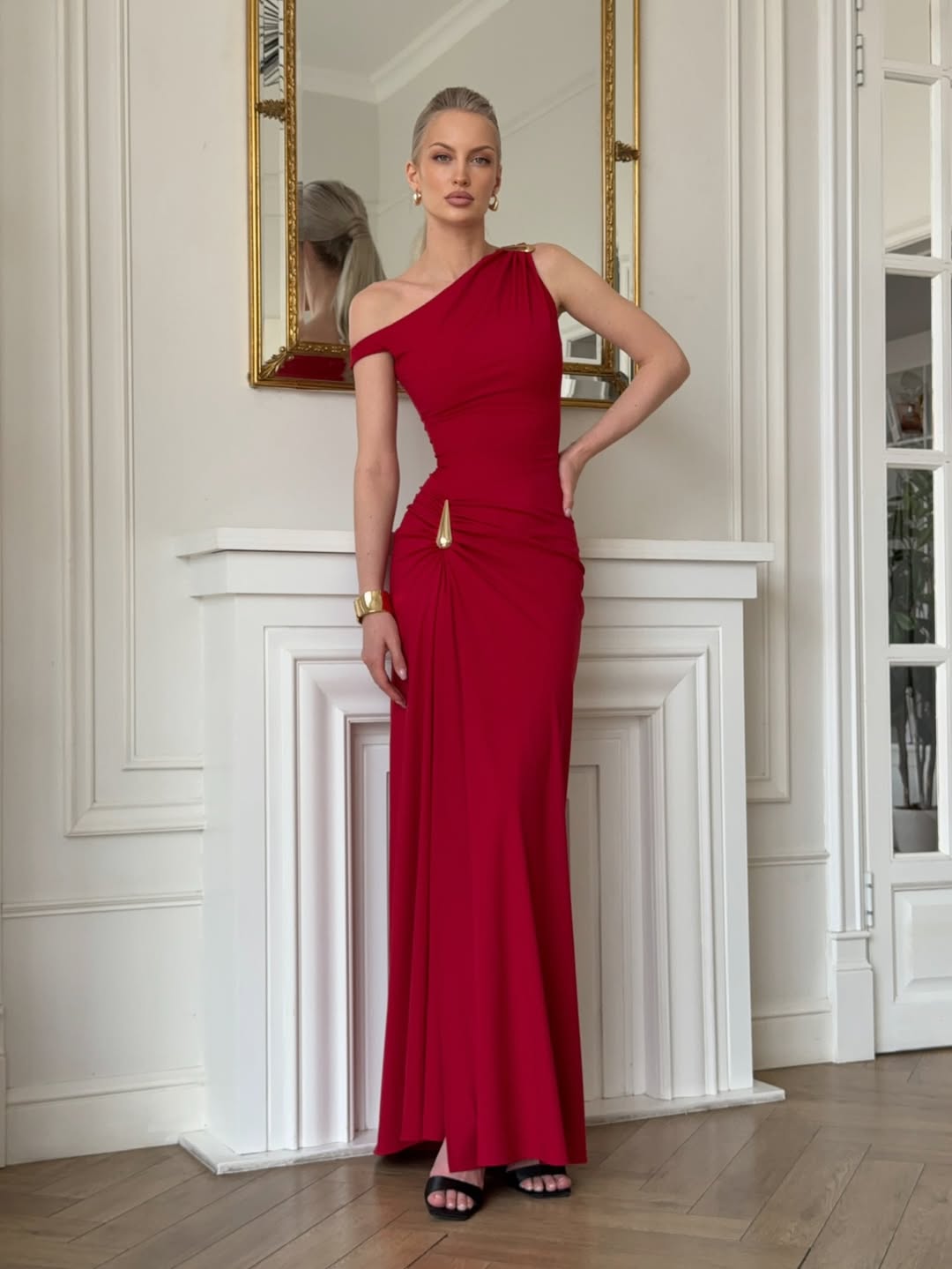 Scarlett One-shoulder Slim-Fit Maxi Dress