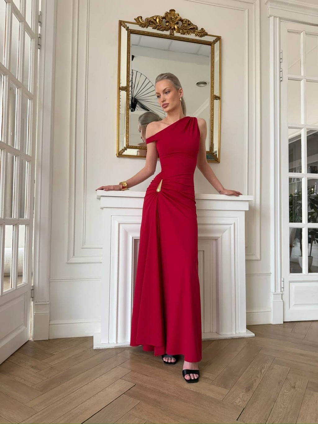 Scarlett One-shoulder Slim-Fit Maxi Dress