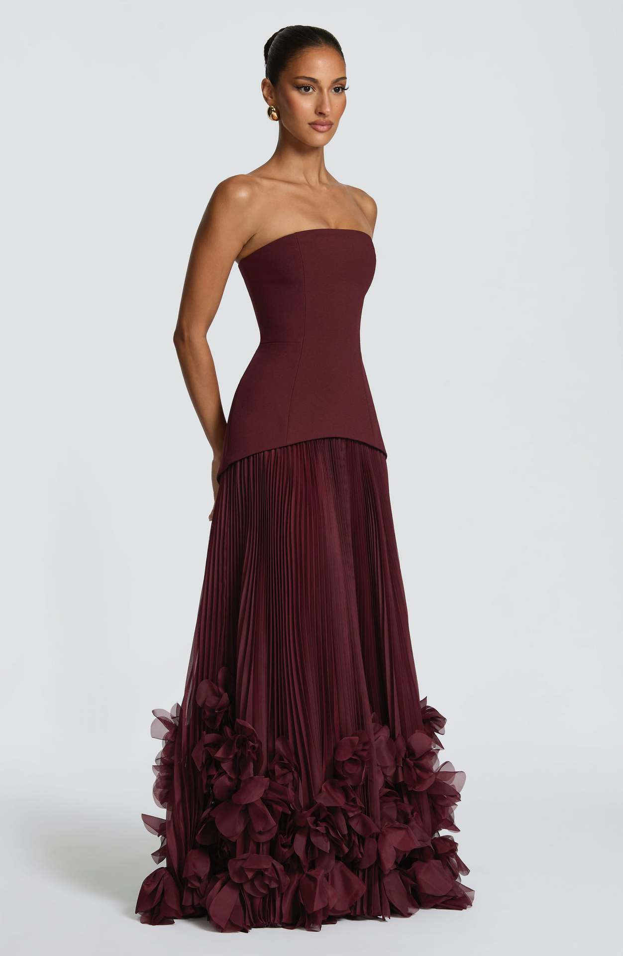 Belinda Strapless Pleated A-Line Maxi Dress In Rad