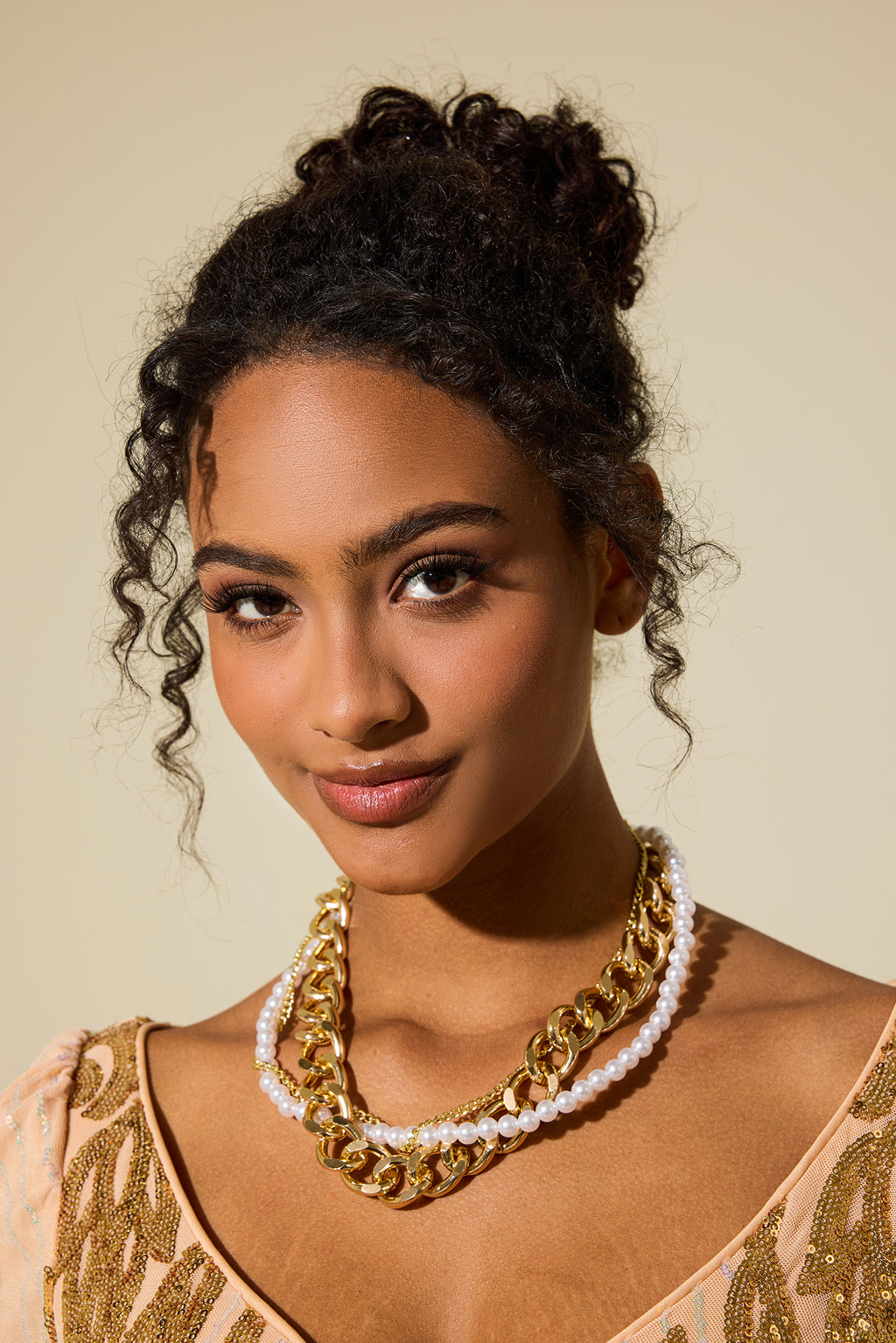 Faux Pearl Metal Chain Multi-Layered Necklace