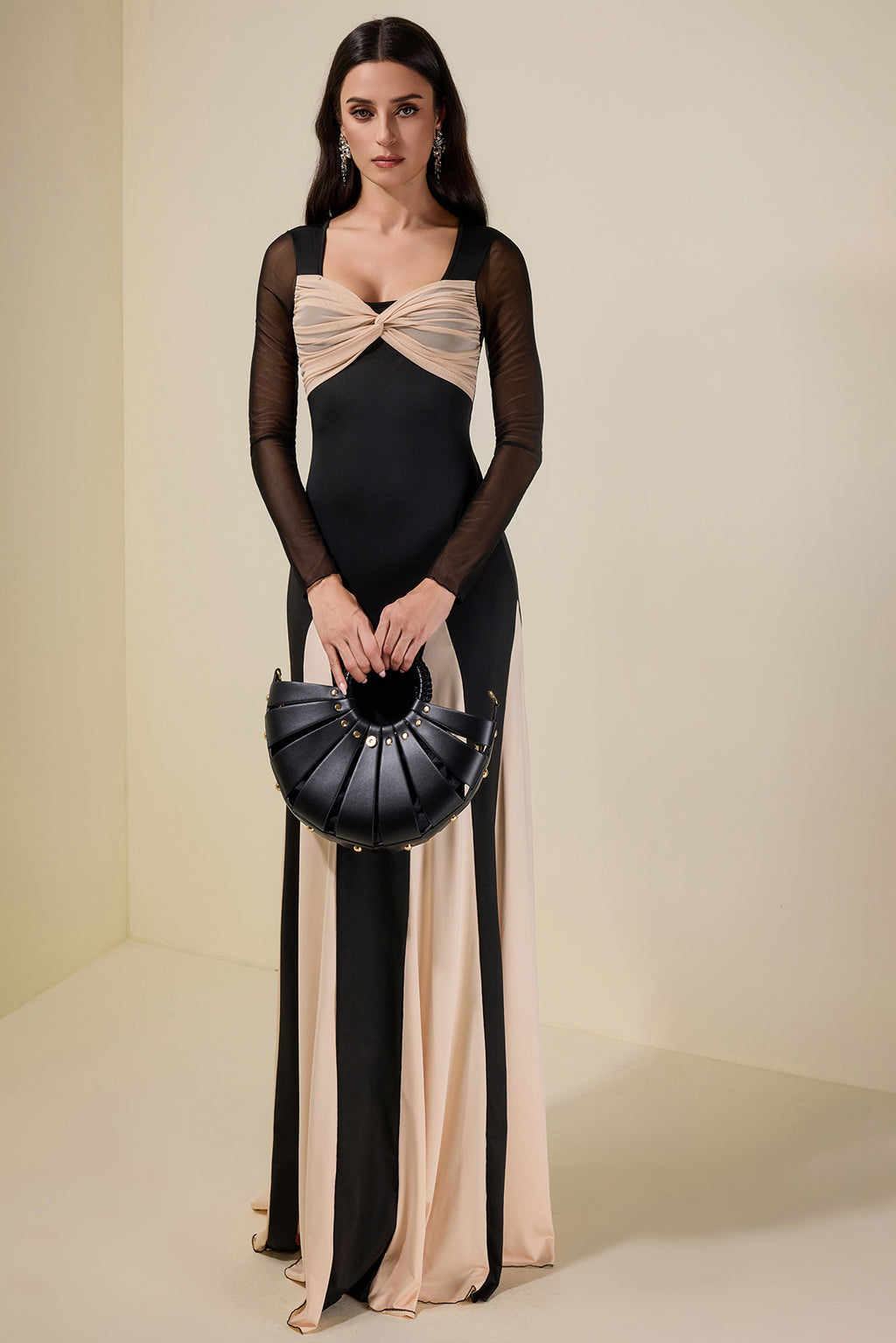 PU Semi-Circular Metal Decorations Woven Bag