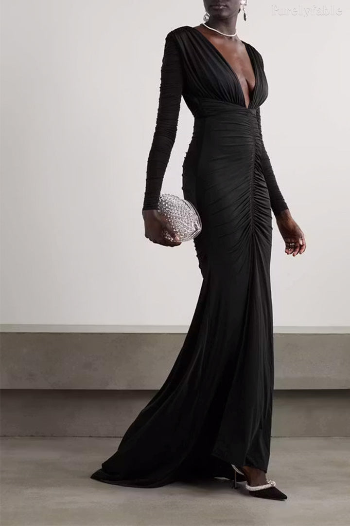 Marisol Black Pleated Bodycon Maxi Dress