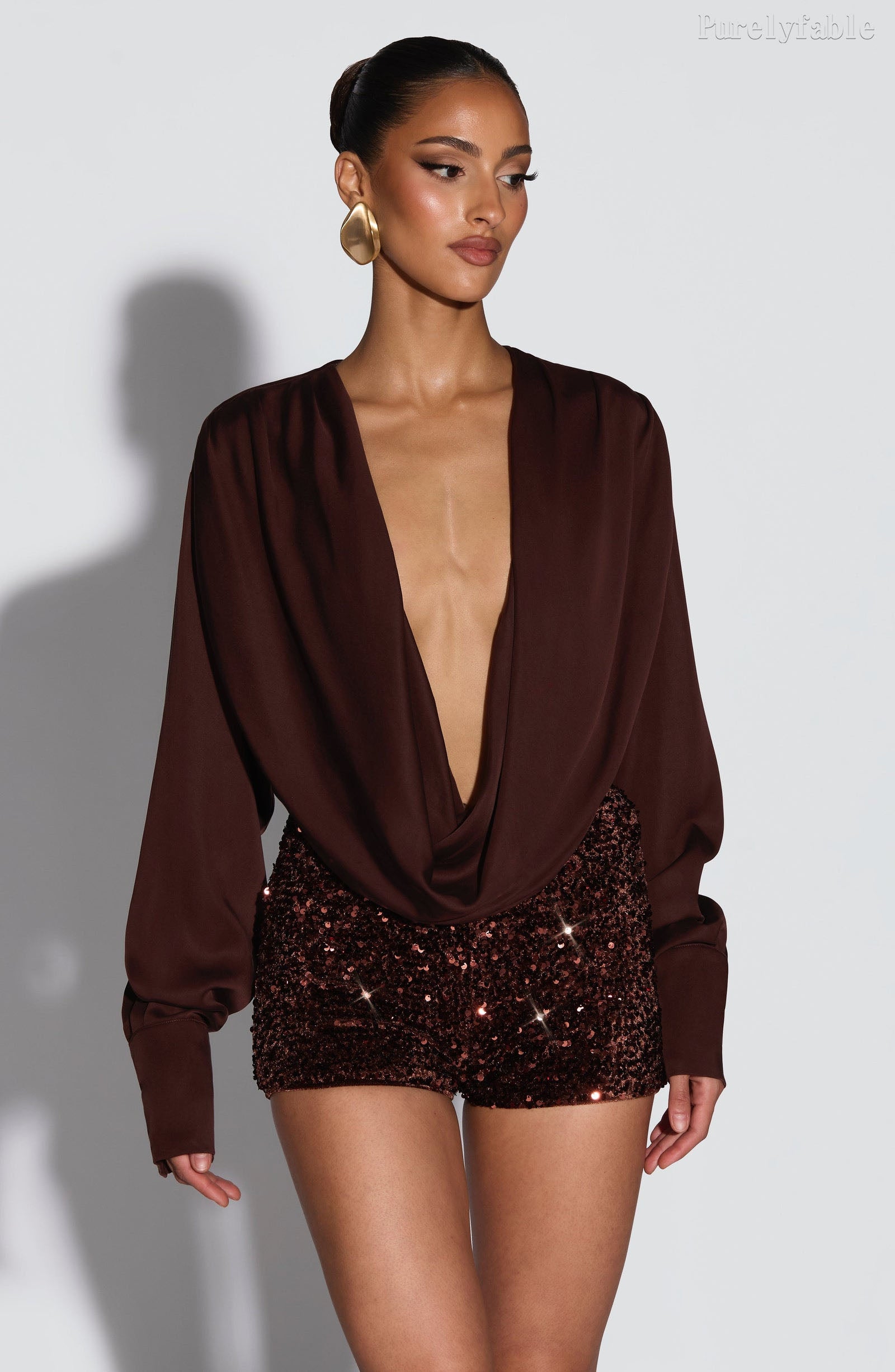 Luna Dark Brown Long Sleeved Dark V-Neck Shorts Two-Piece Set