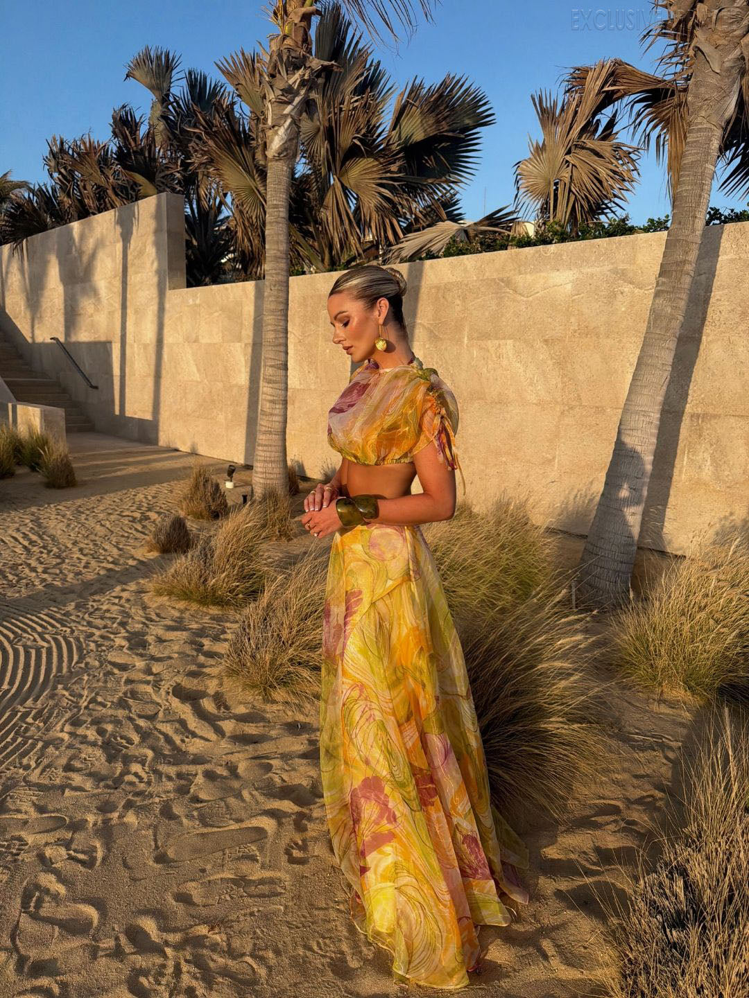 Zephyra Yellow Short-Sleeved Floor-Length Dress Set