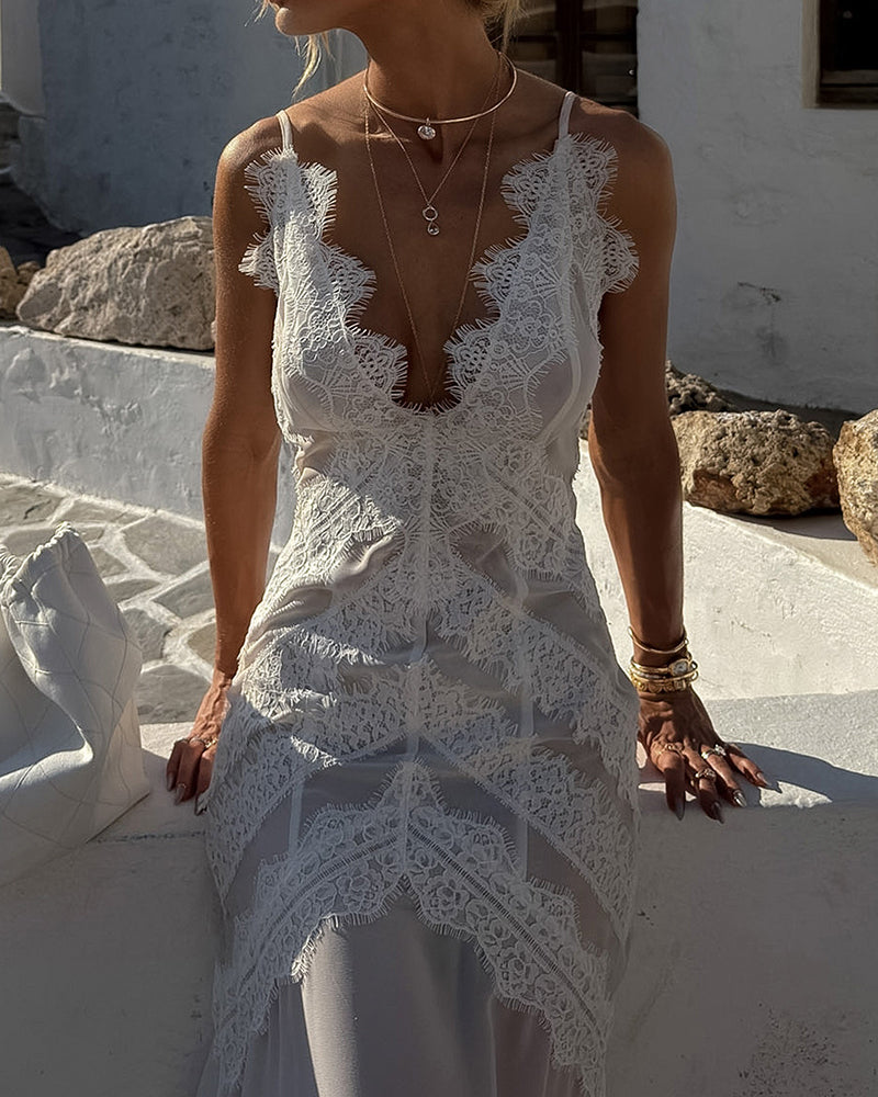 Zora White V-Neck Lace and Chiffon Maxi Dress
